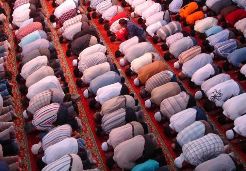 كيفية صلاة الفجر ومكانة الصلاة العظيمة في الإسلام | الرجل